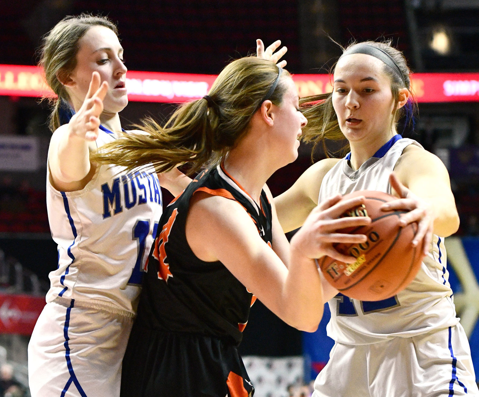 Newell-Fonda vs Springville state basketball